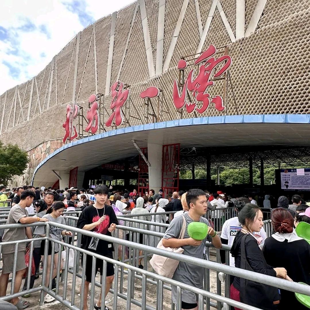 红河峡谷漂流-小美