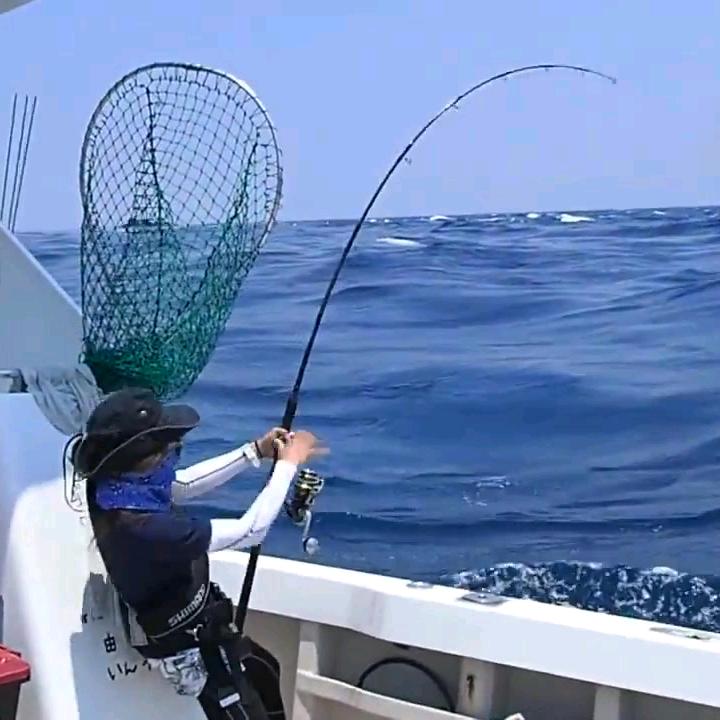 威海鱼乐海钓游艇俱乐部