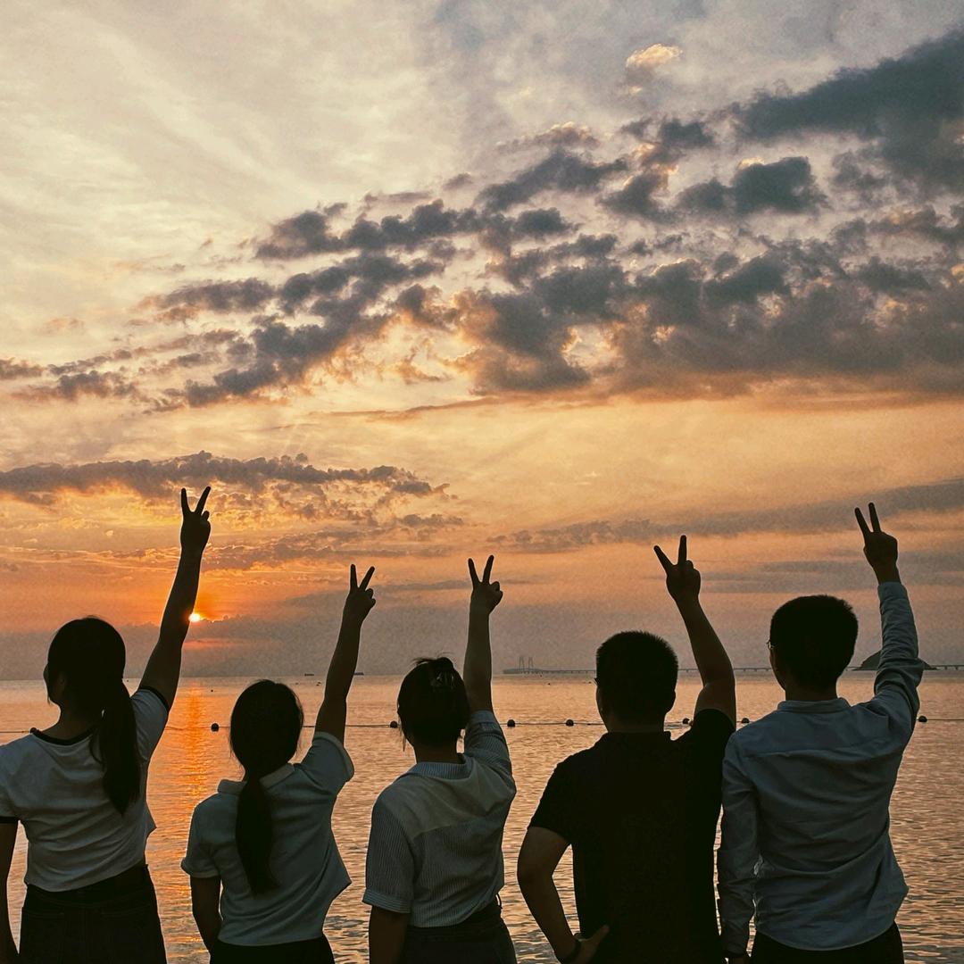 Future Memories🐋