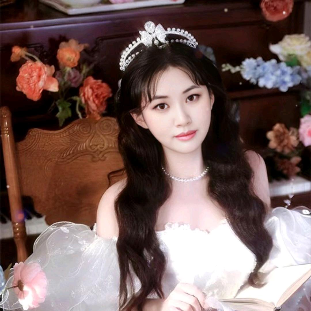 闪婚冤家小媛头像