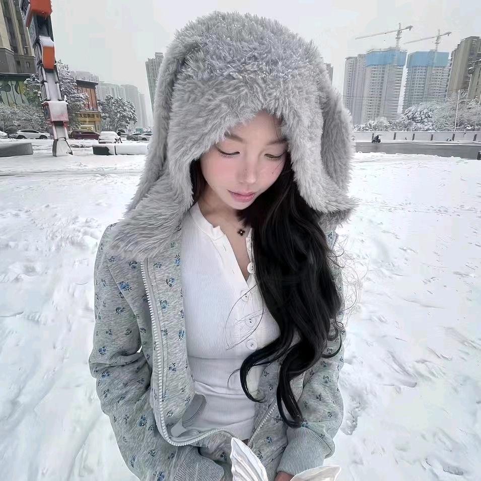 吱吱