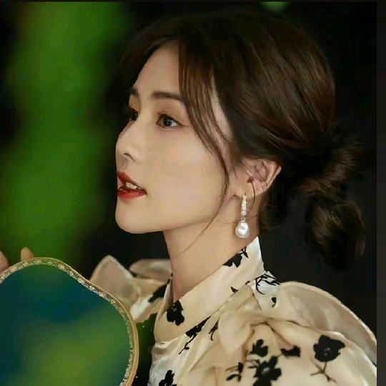 明月姐姐   15552995705