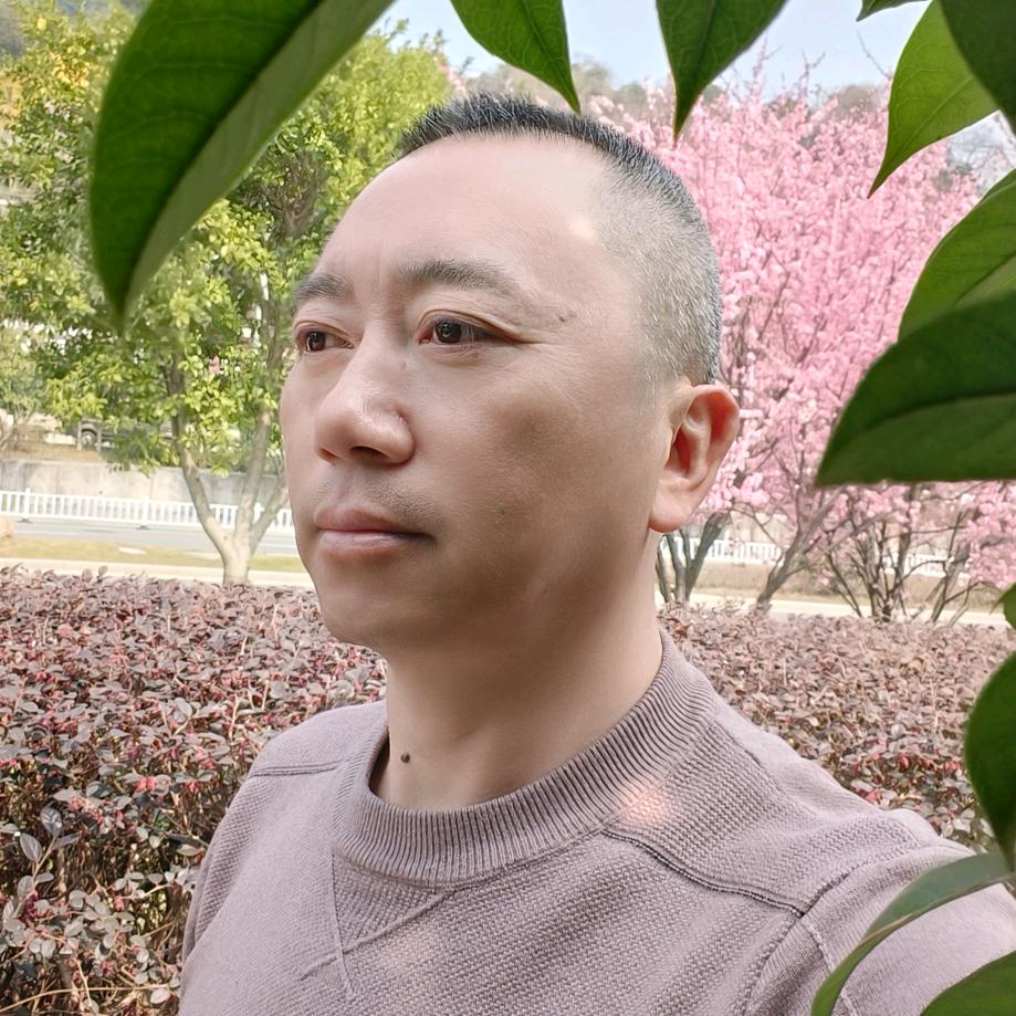 硒都光头哥