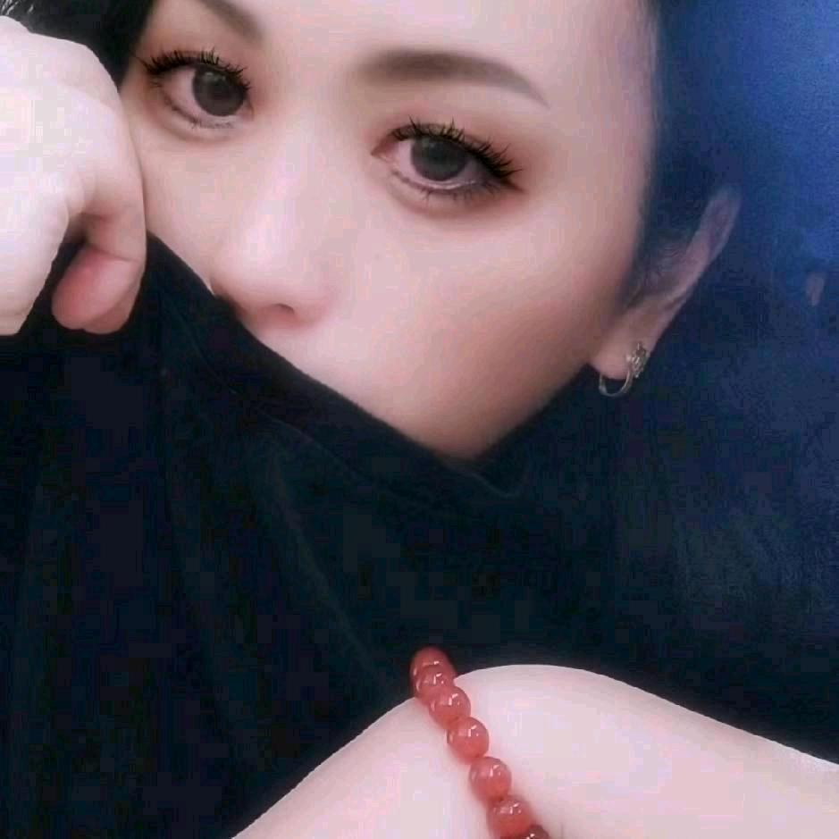 黑爺  冰心果兒