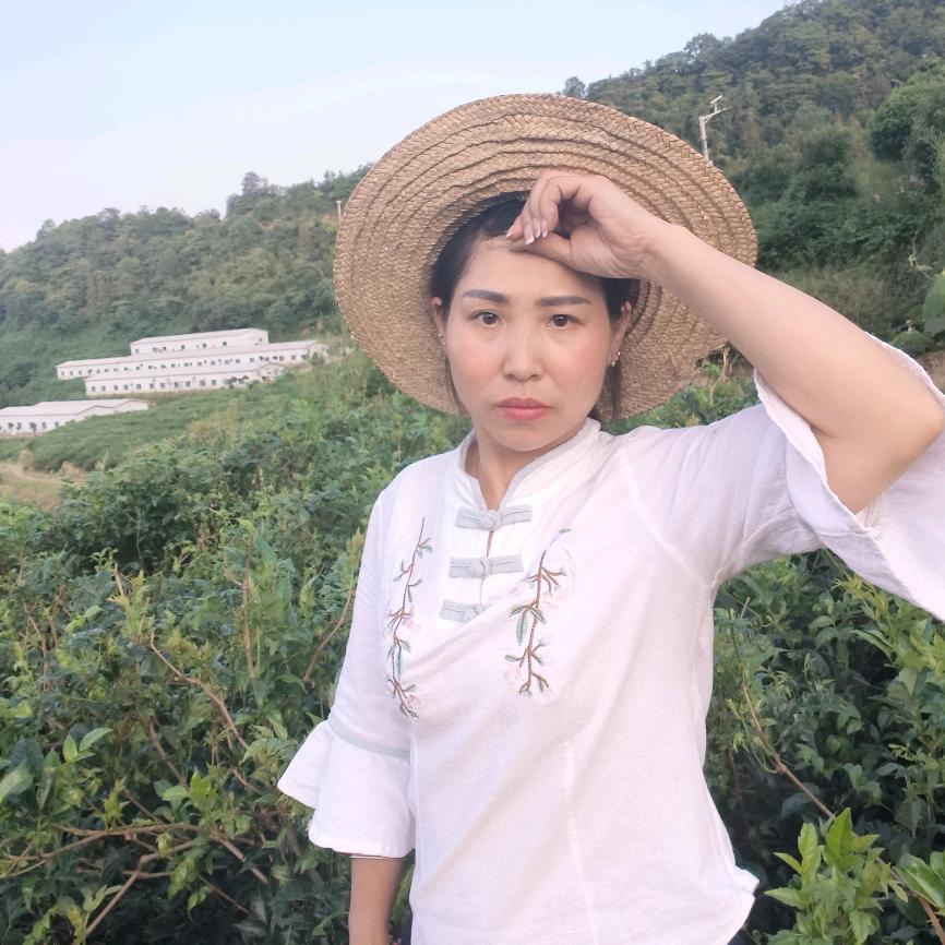 幺妹莓茶园晚上8点30开播