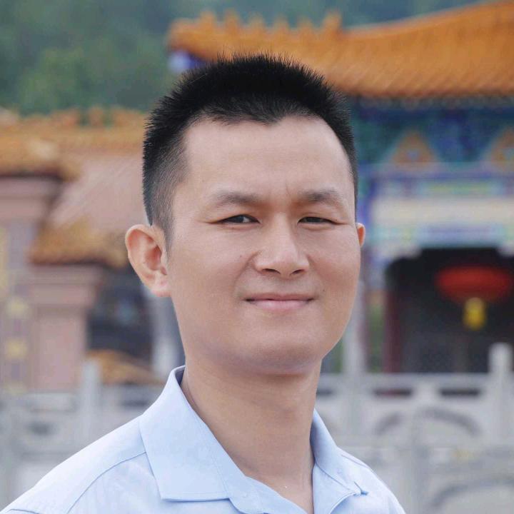 家具推荐官-老谢.房淘家居