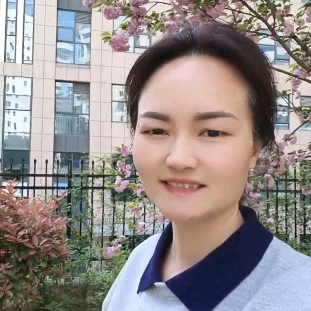 竹山做童装的飞姐