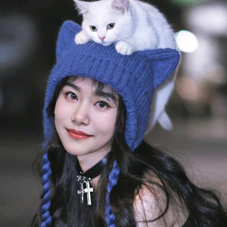 晚风吹开我的脸颜