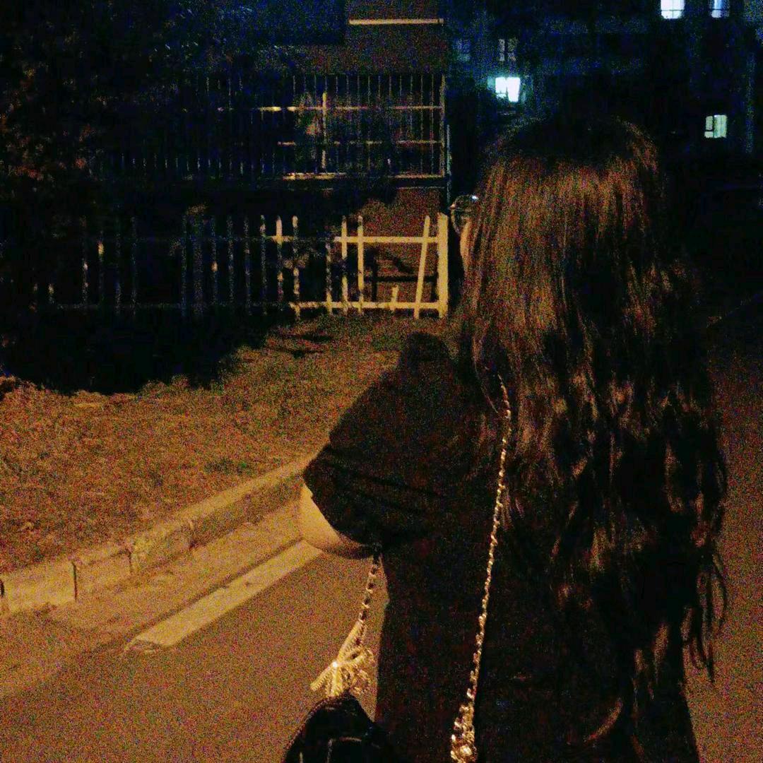 蔚蔚