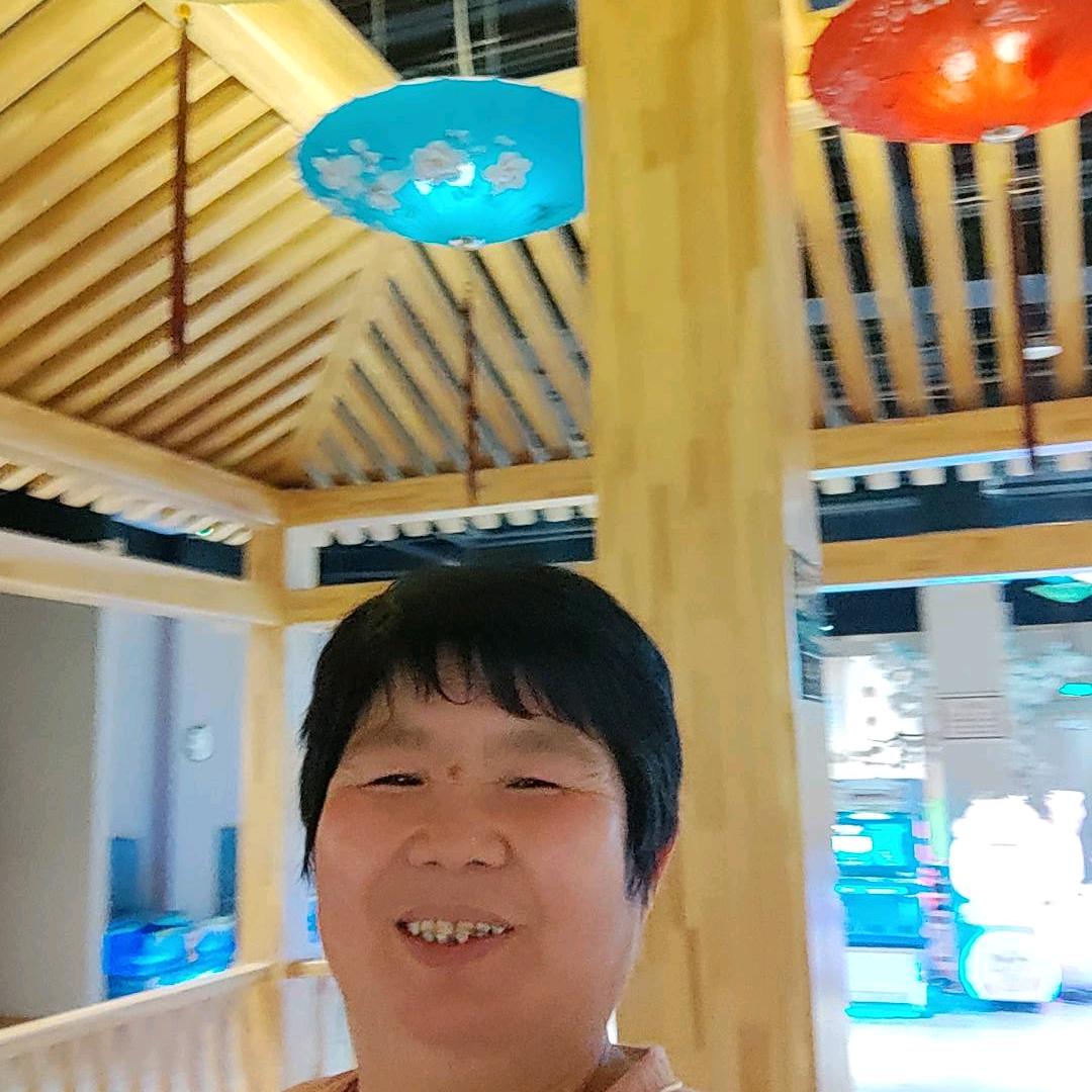 小可爱很萌