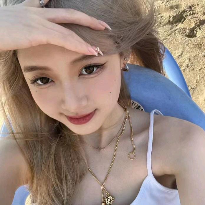 無-钰