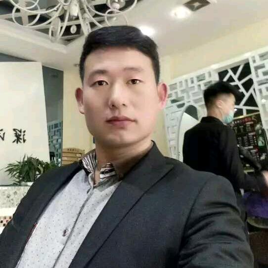 汪仁伟雕刻艺术