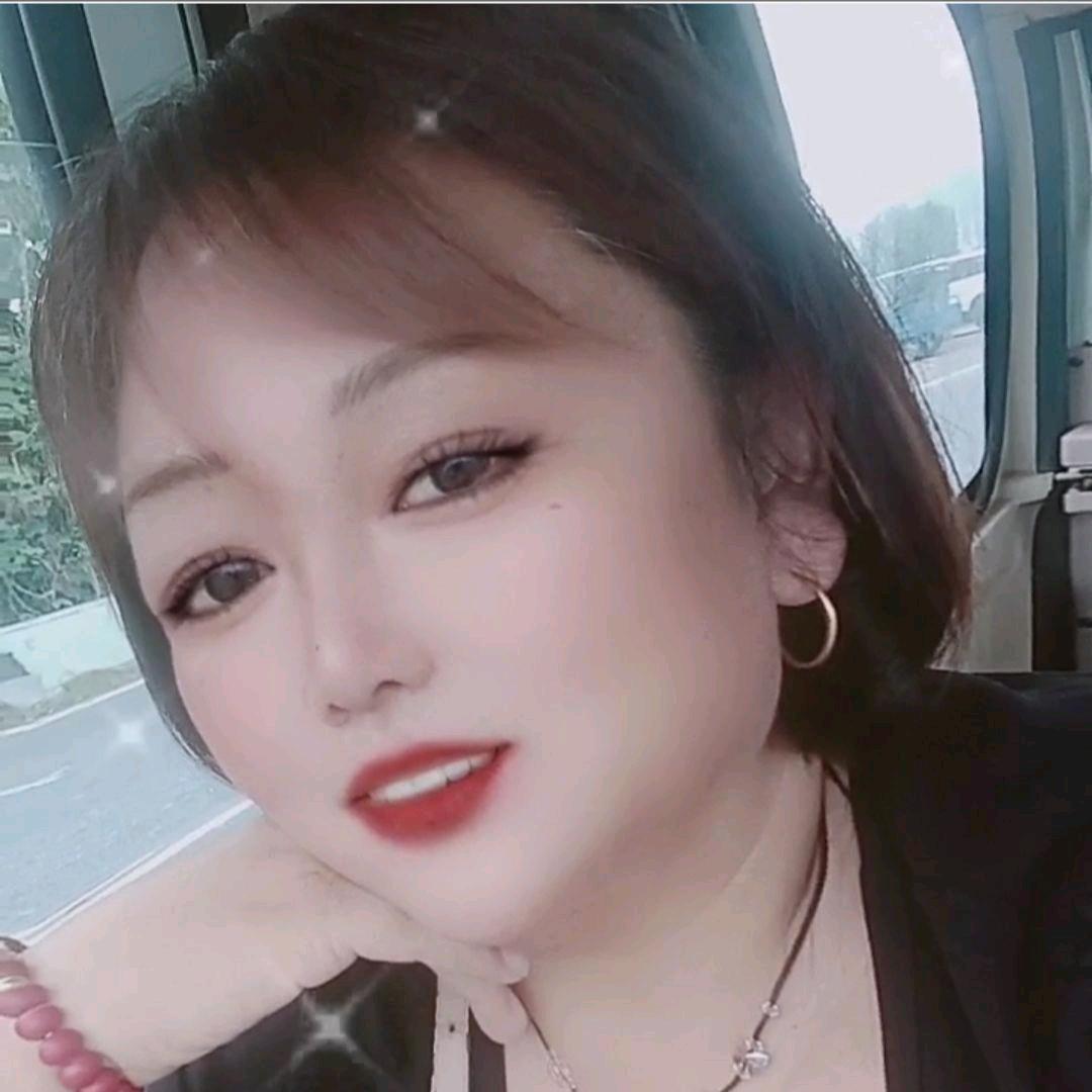 丑小玲