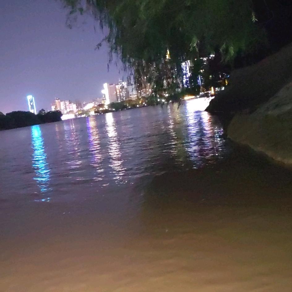 @天上人间@