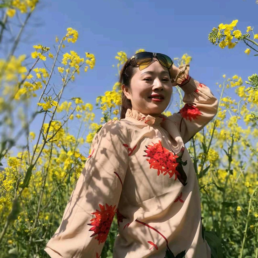 爱唱歌的小满
