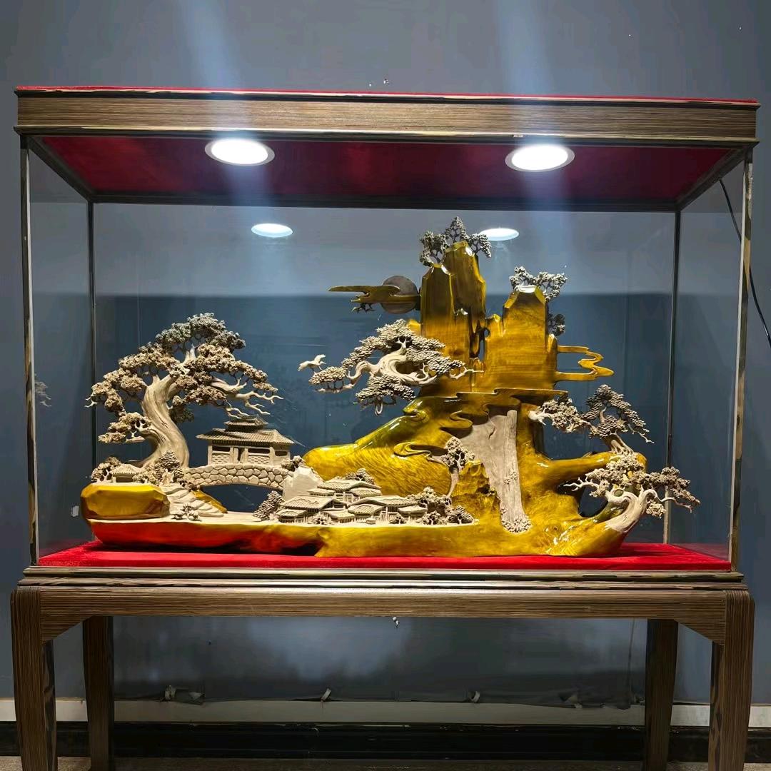 鼎峰木雕1