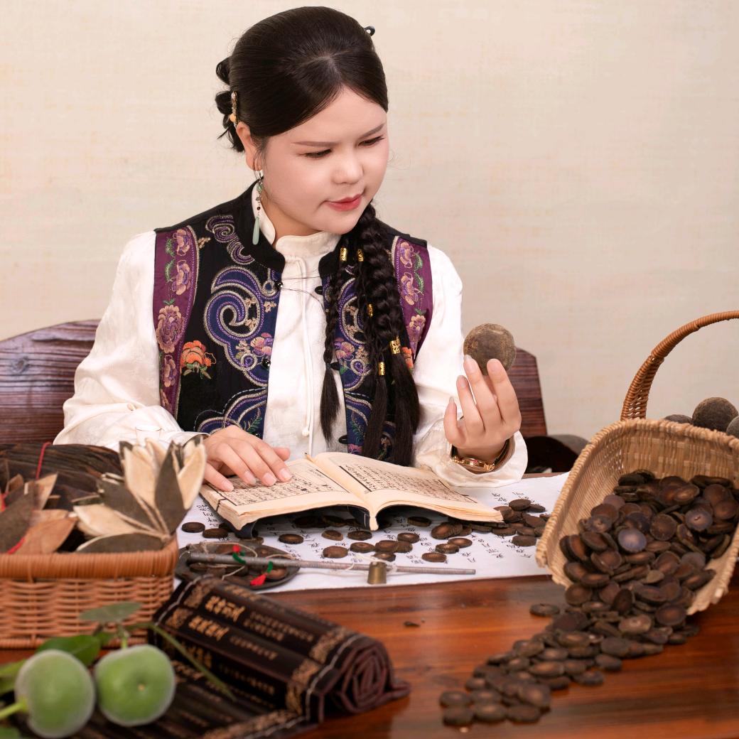 化州橘红姑娘·陈镜伊 | 非遗传承人弟子