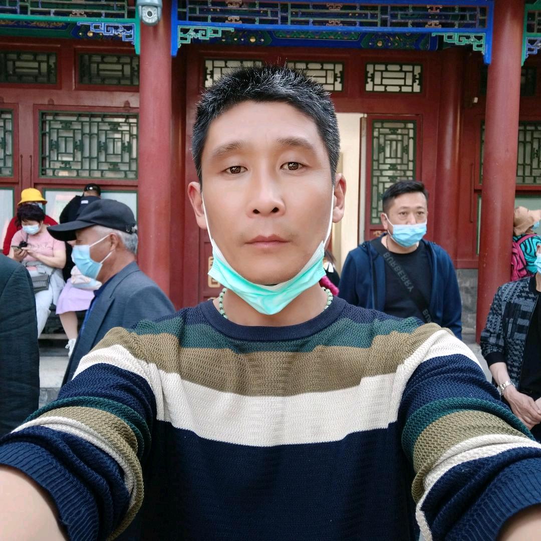 承接内外墙，油漆工郭海全