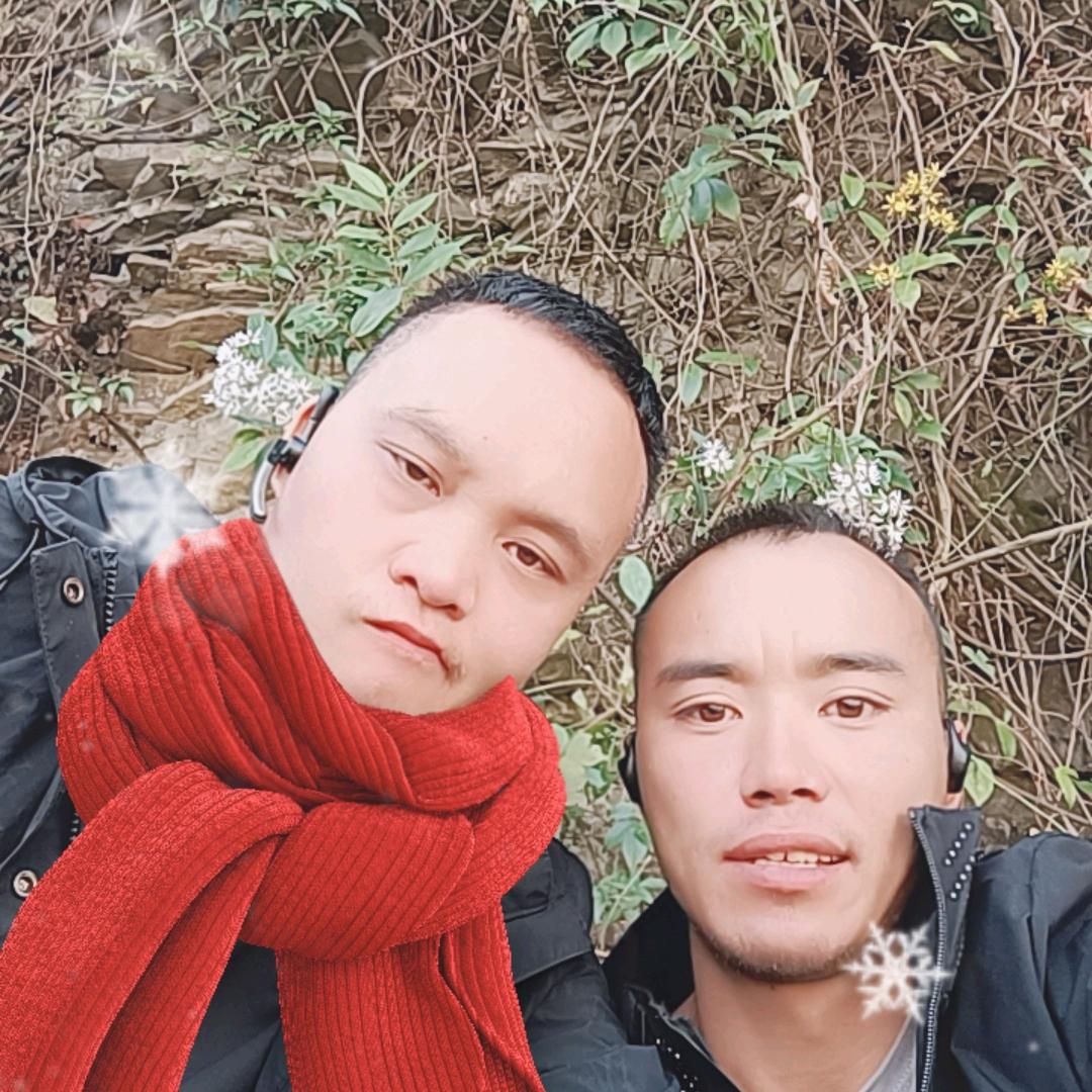 犟拐拐