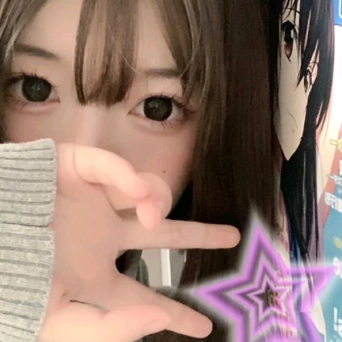 李小艺不吃辣^