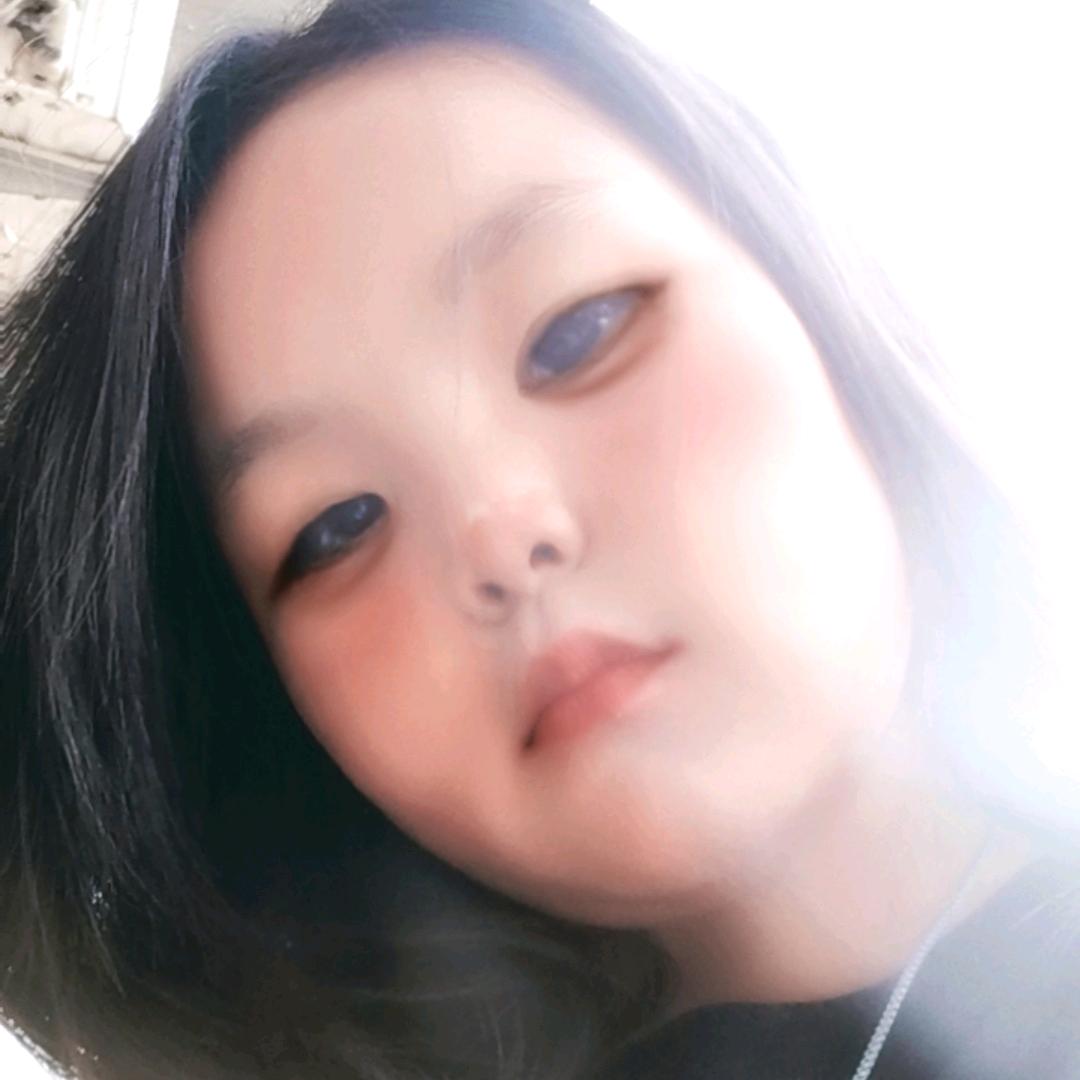 你是我的小鲨鱼呀。