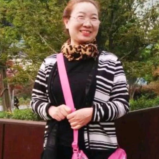 虹棉蓉升服饰坊