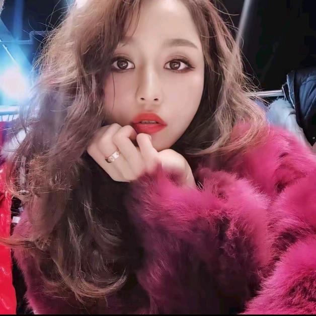 懒猫nono-高定皮草