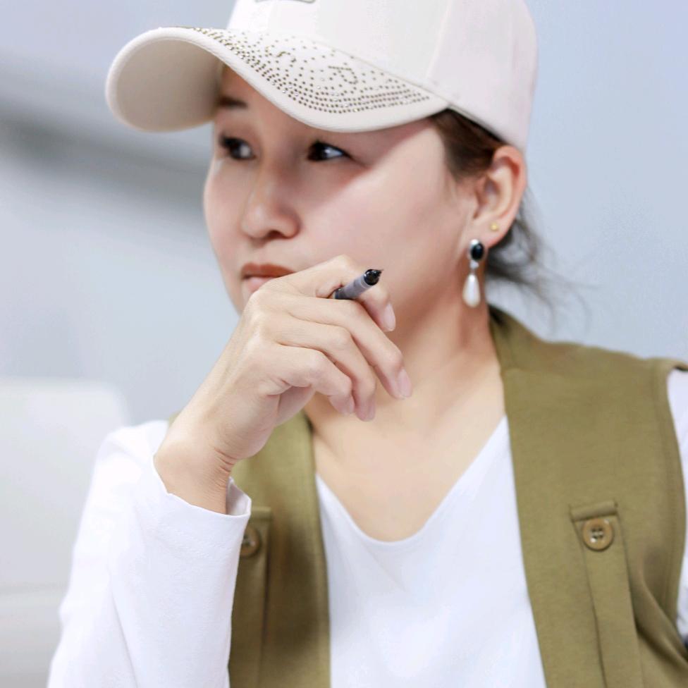 草原村播！牛姐