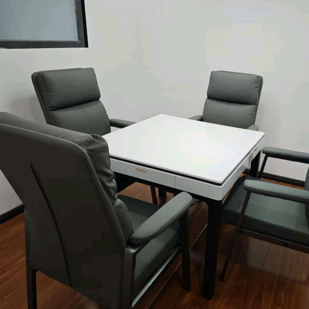 贵州麻将机仓储服务中心