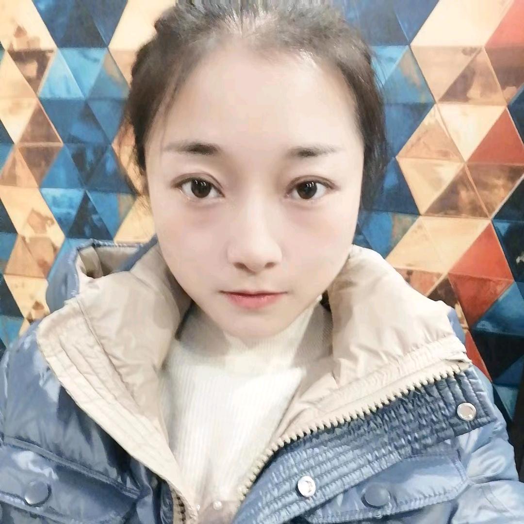 吕奔奔重庆小面遇上川菜