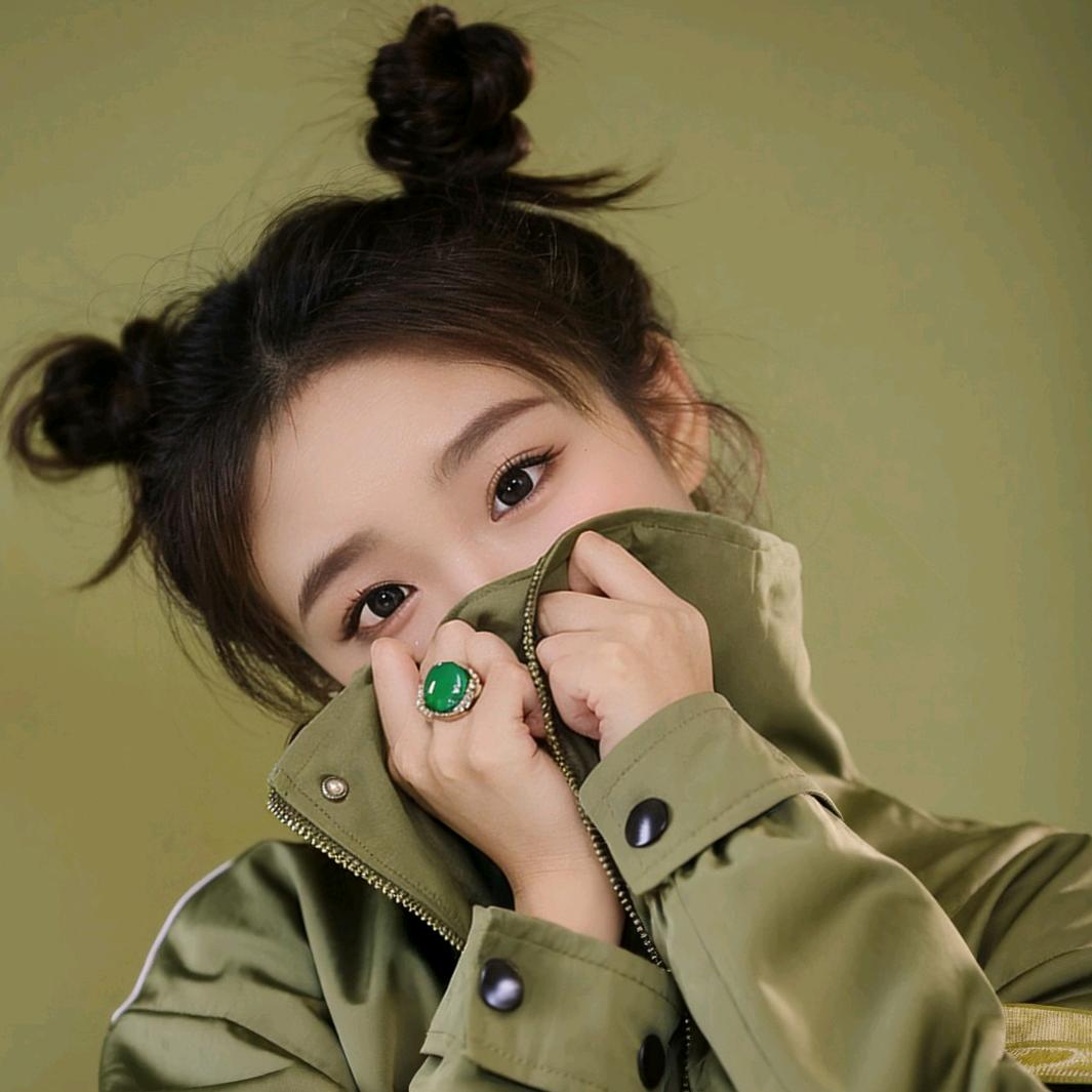 ʟ̆̈ᴜ̆̈ᴄ̆̈ᴋ̆̈ʏ̆̈🧡