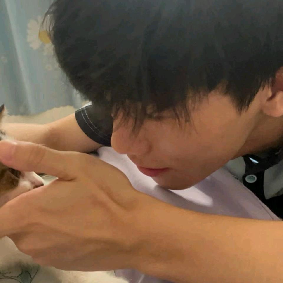 胡萝卜玉米排骨汤