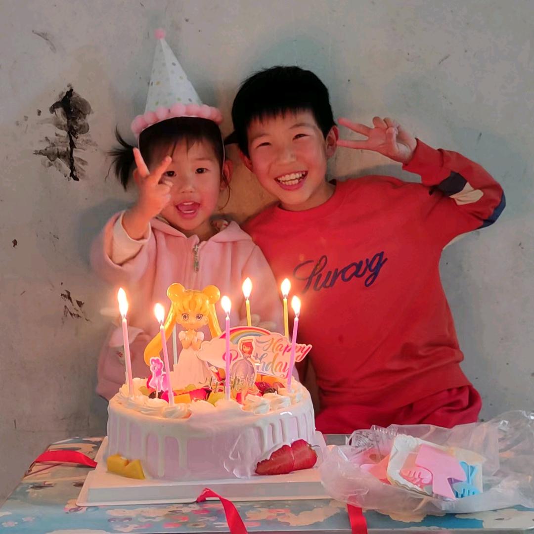 《@:开货车的—→_→彬彬》