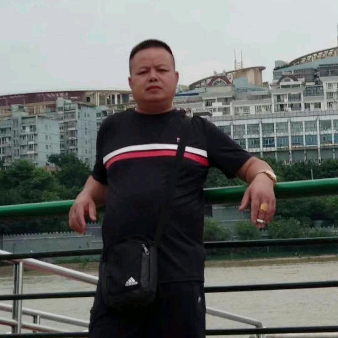 西早覃