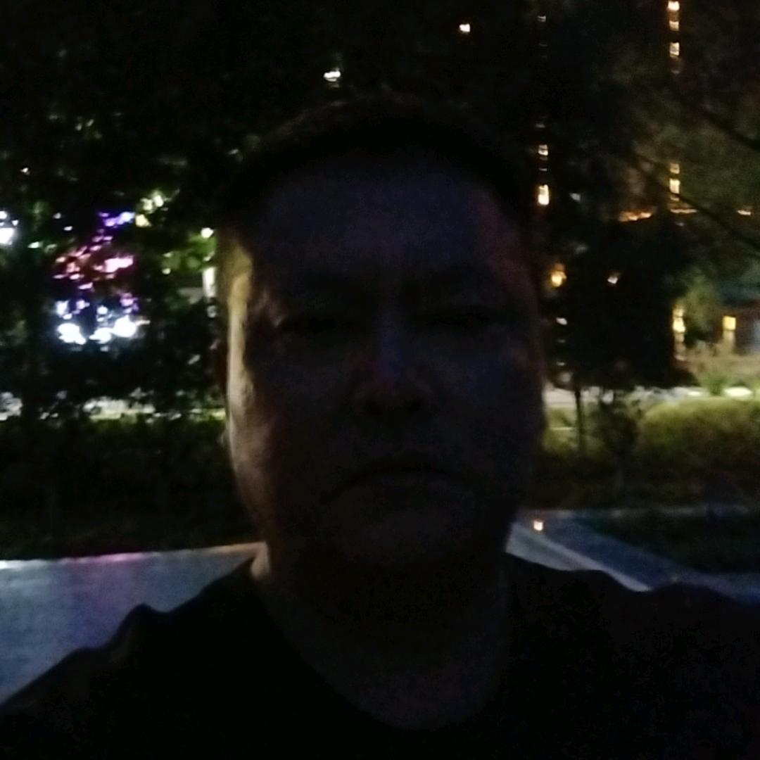 飞碟