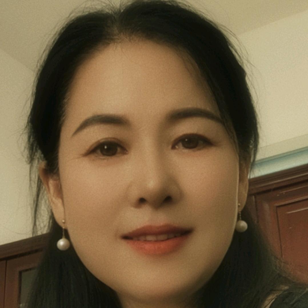 踏雪寻梅