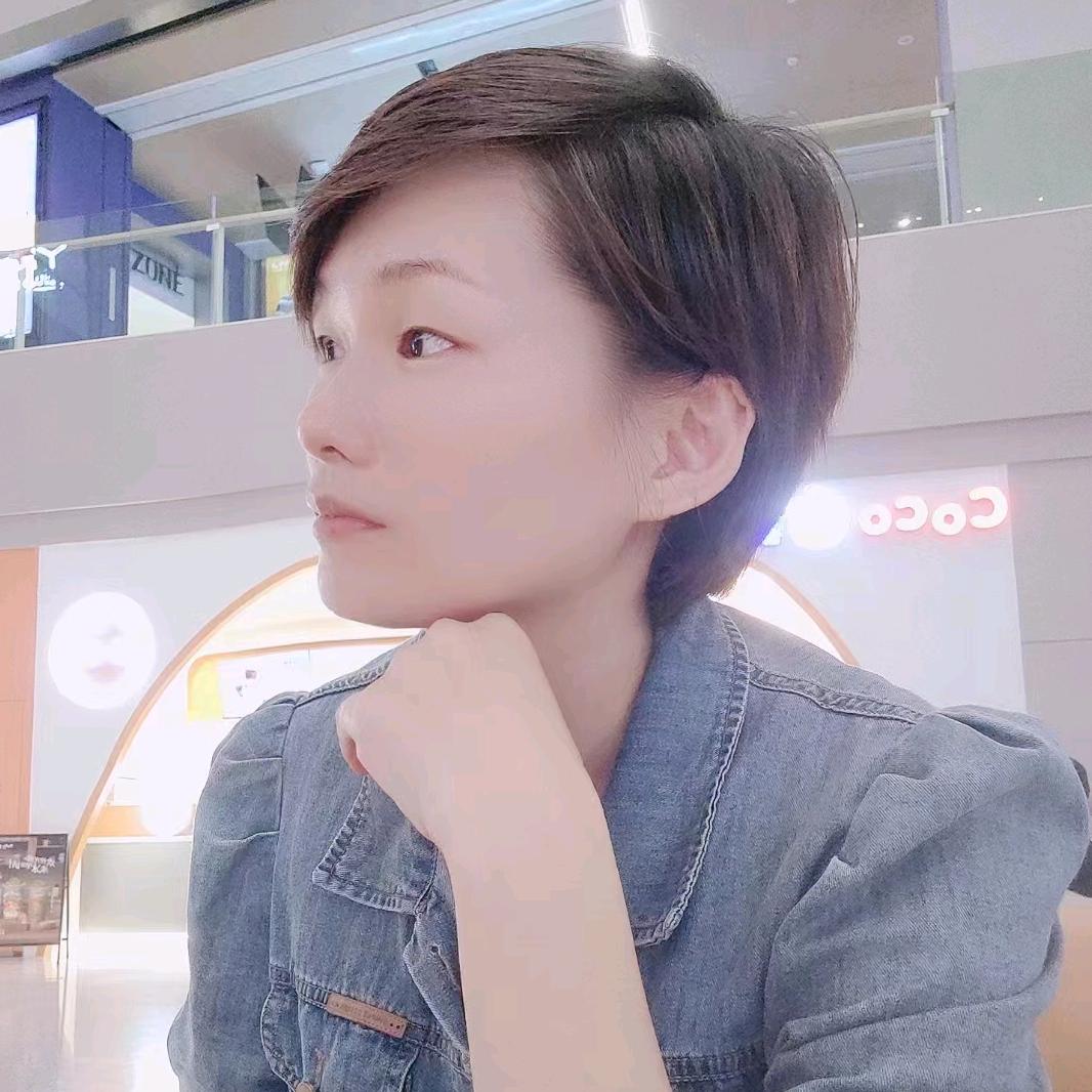 魅丽舞蹈学院詹