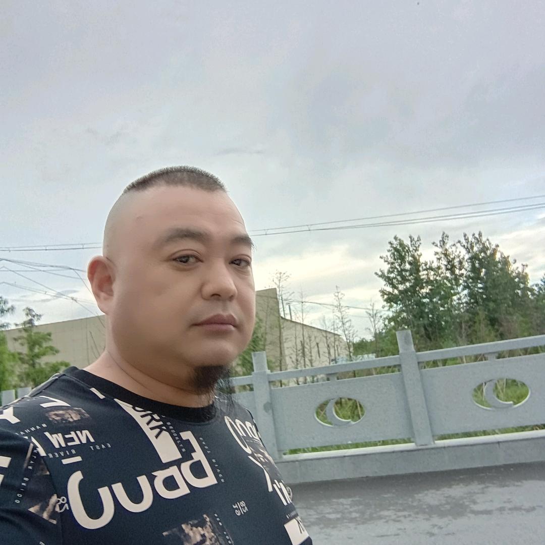 这辈子能够遇到你，是我最大的幸福！