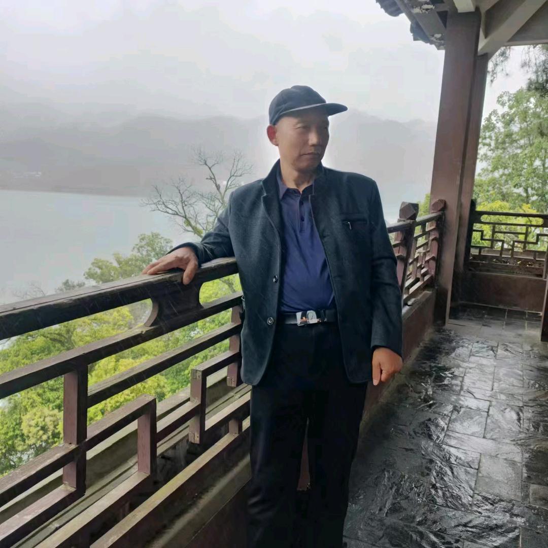 何师傅