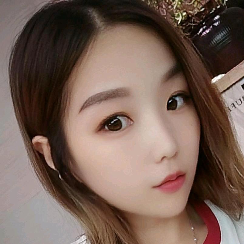 Lily丽丽呀