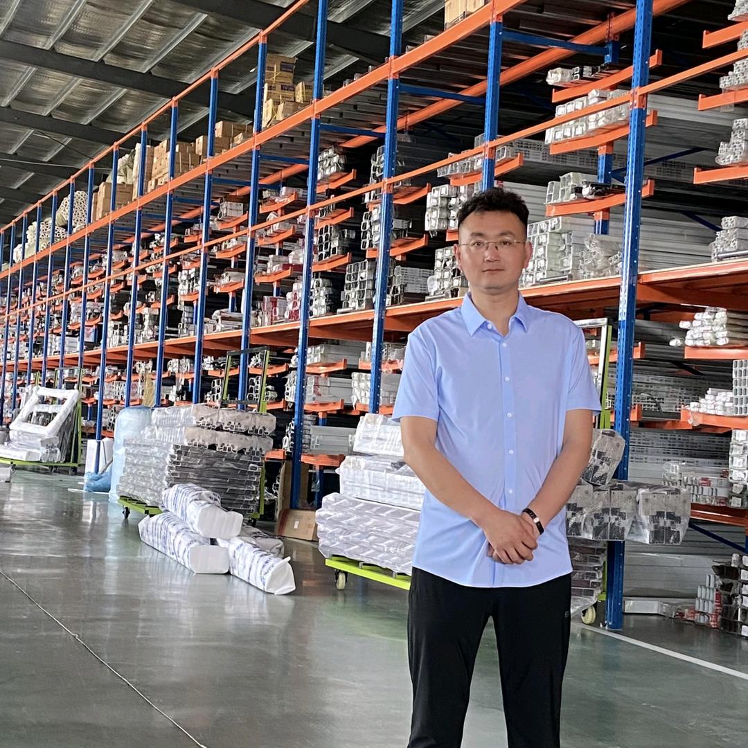 万维尔门窗工厂—全国批发