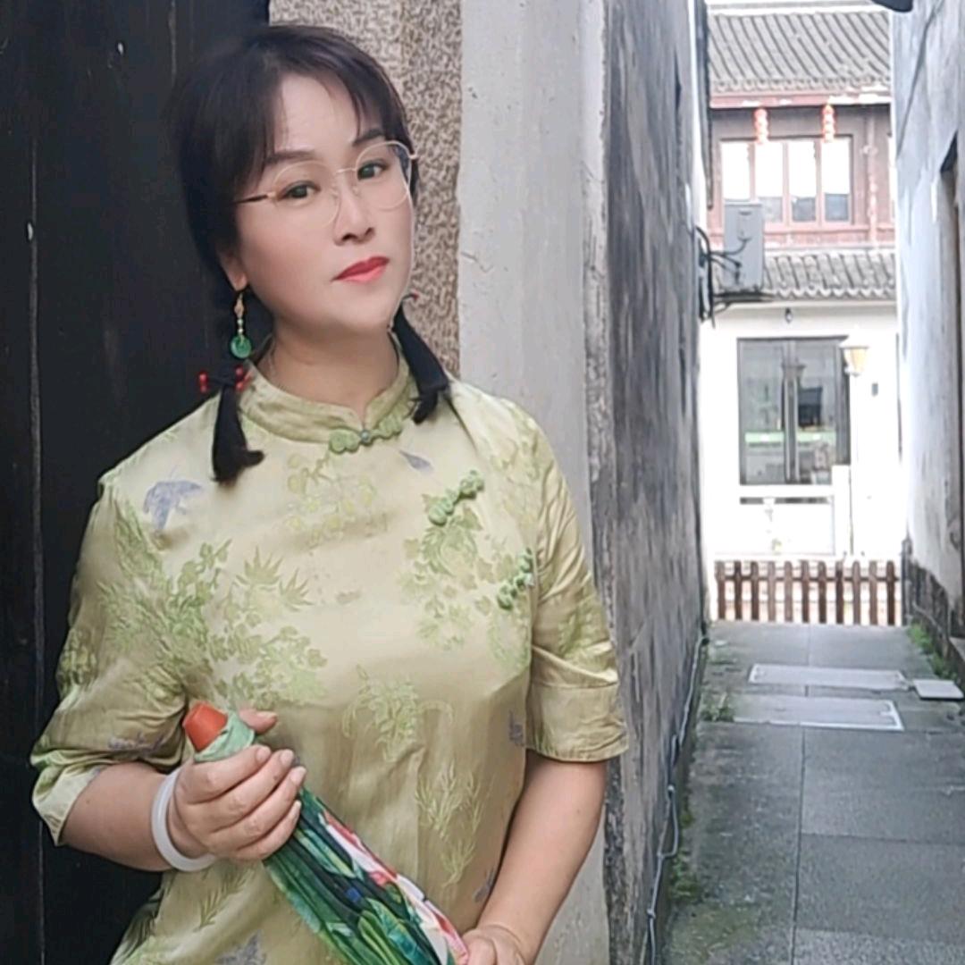清荷湖韵