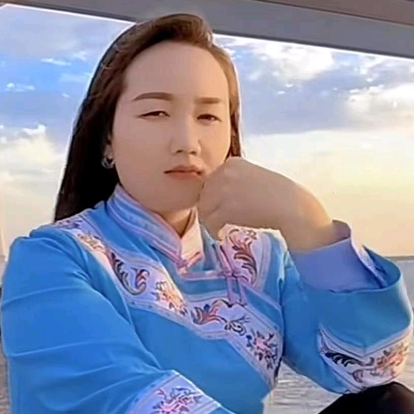 幺妹爱唱歌