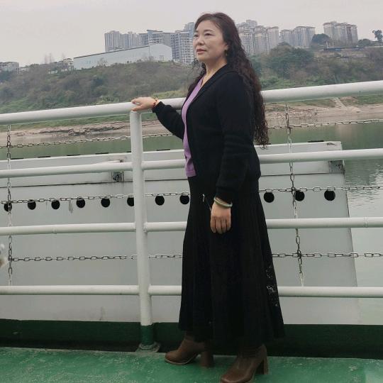 暧若安阳