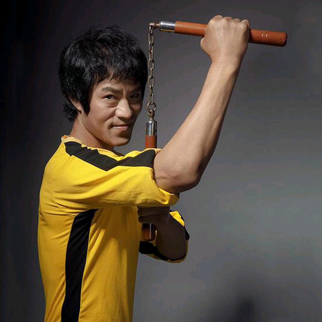 杨亮