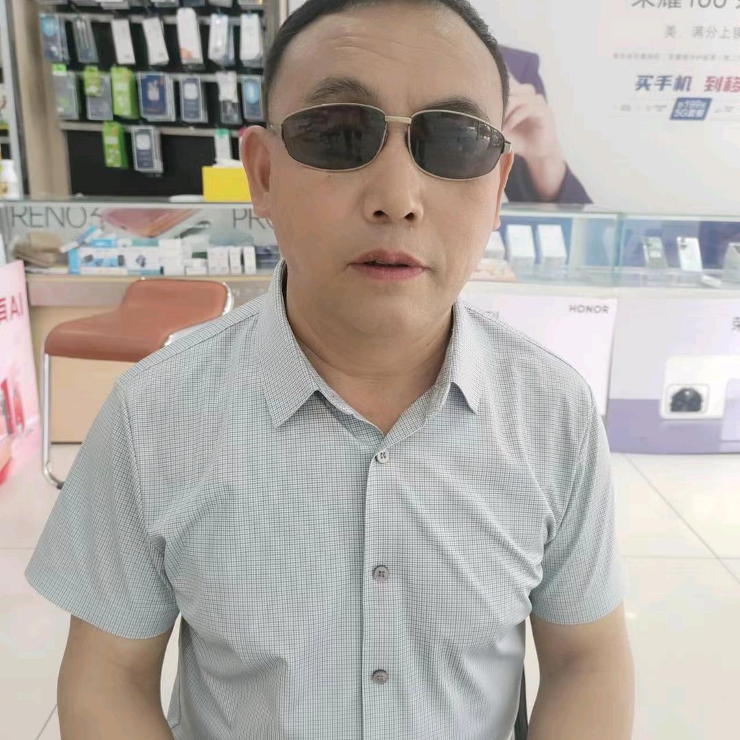 李天