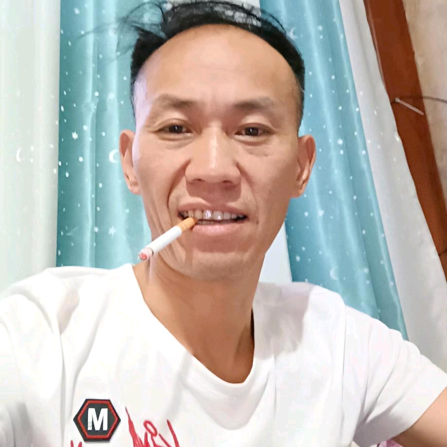 努力拼搏