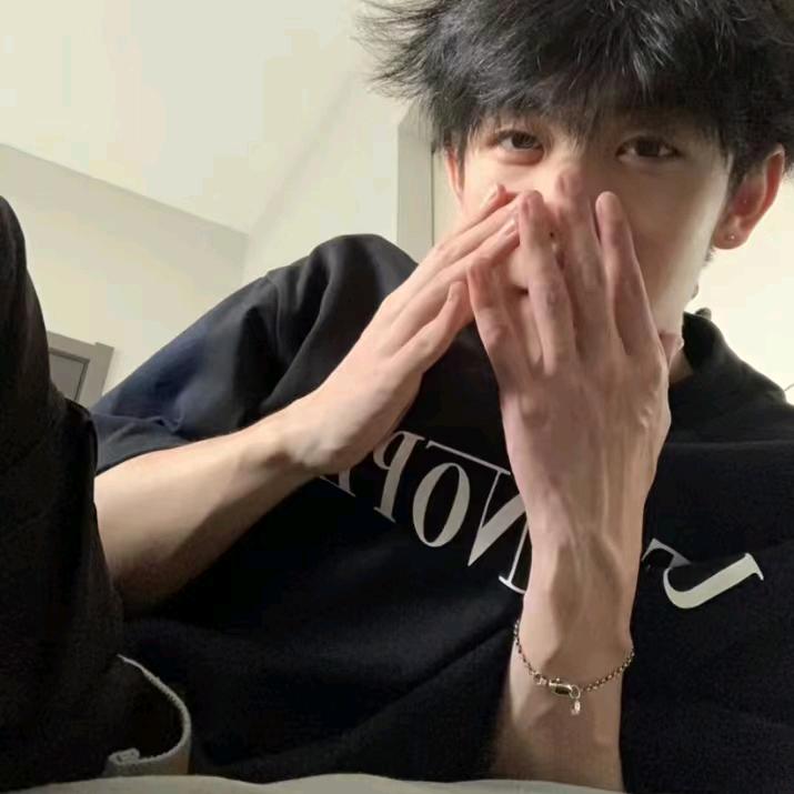不是人