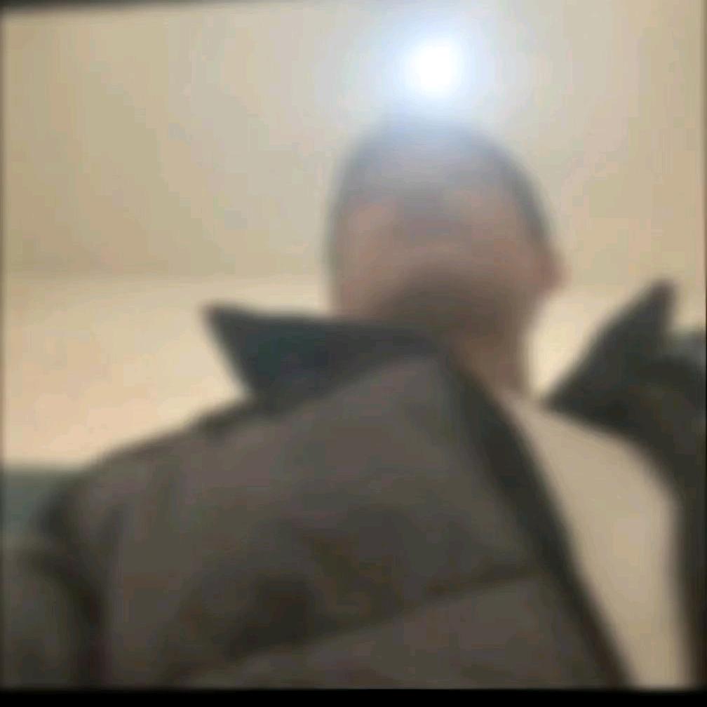 向钱看