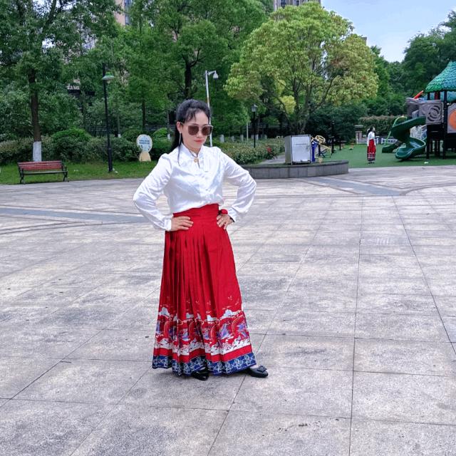 坪上二小姐乐队